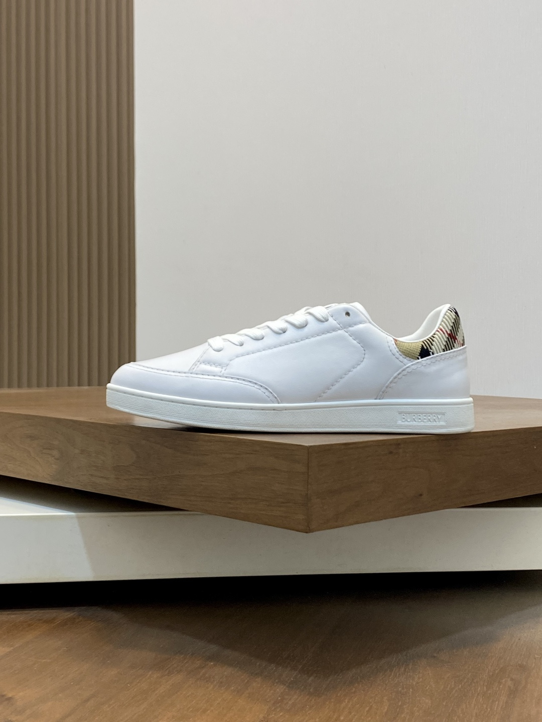 Burberry shoes
