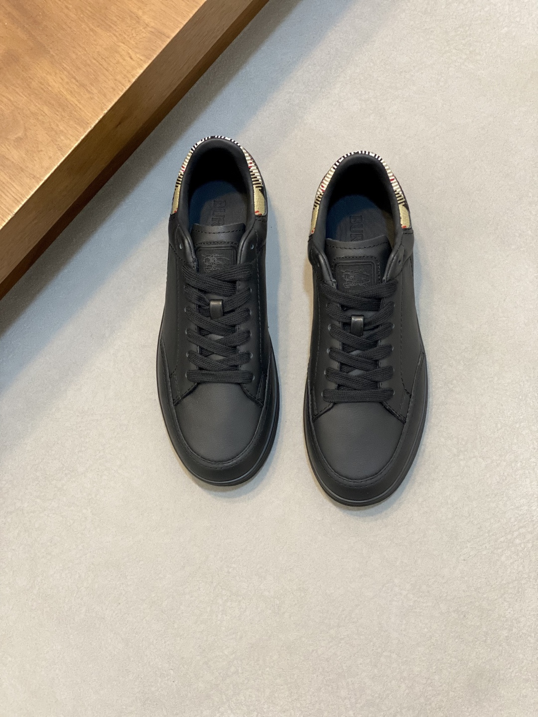 Burberry shoes