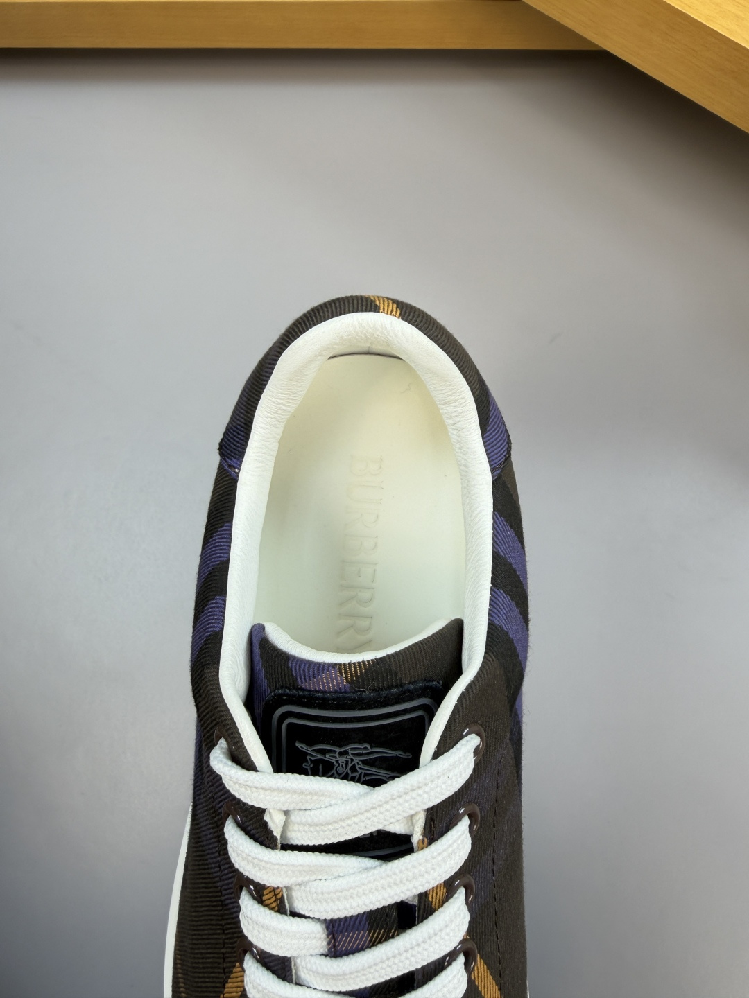 Burberry shoes