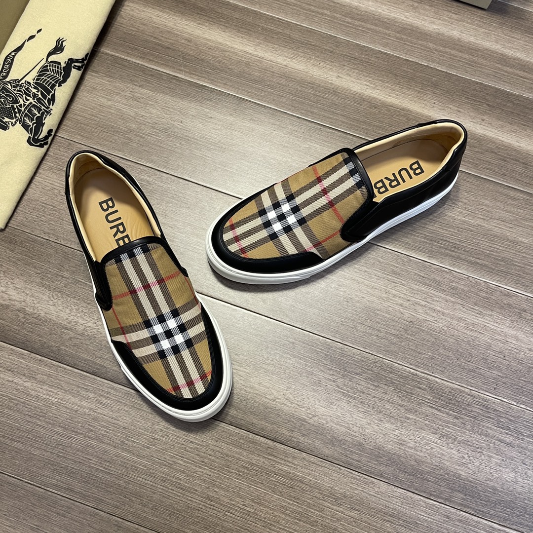 Burberry shoes