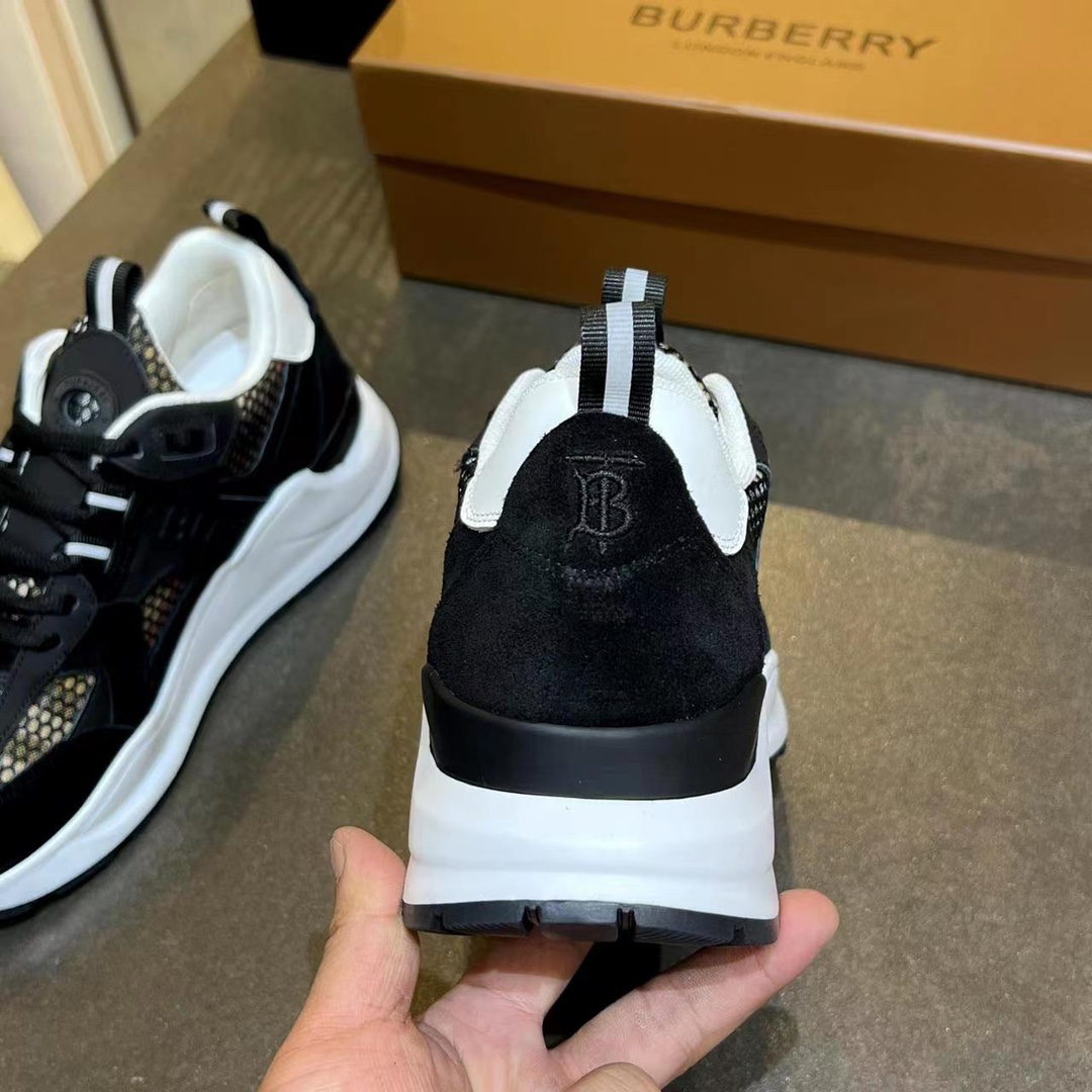 Burberry shoes
