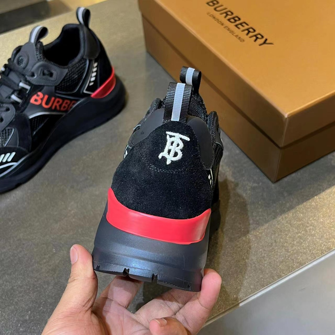 Burberry shoes