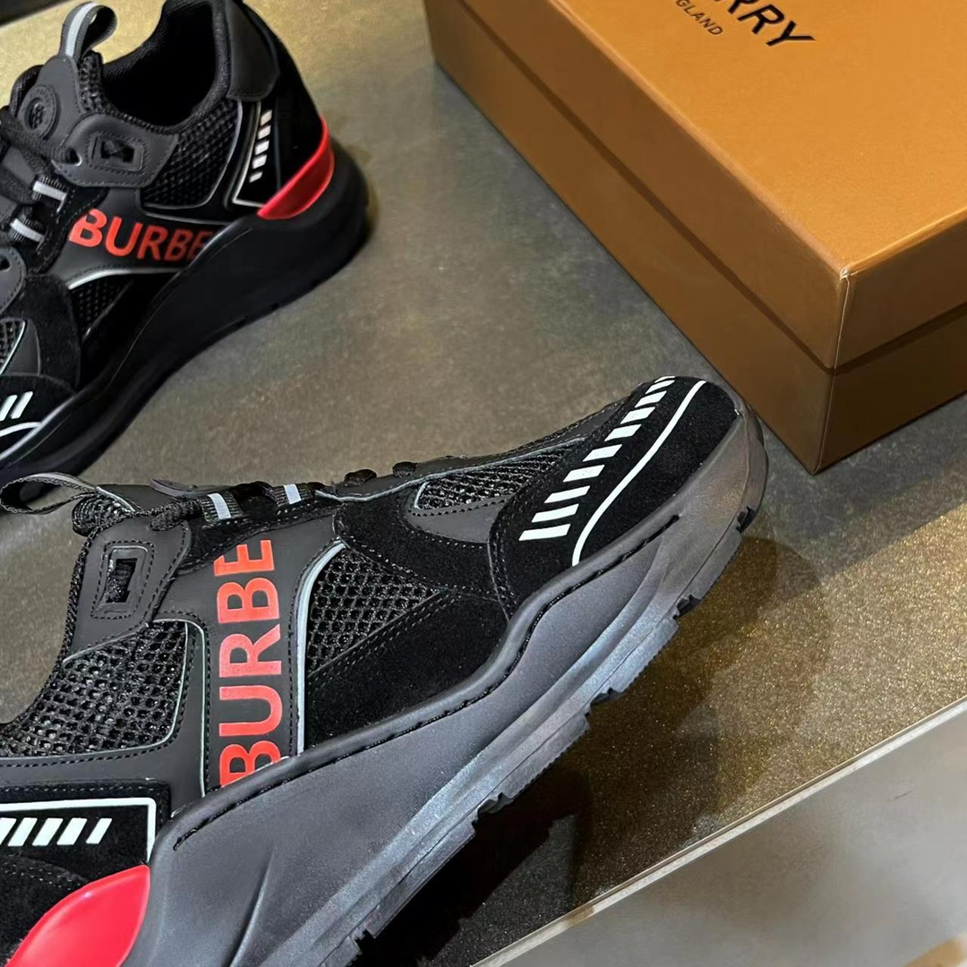 Burberry shoes