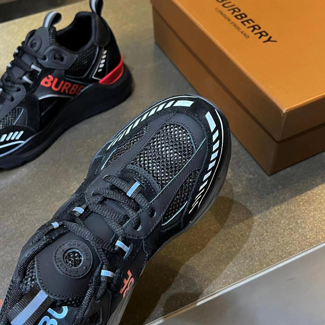 Burberry shoes