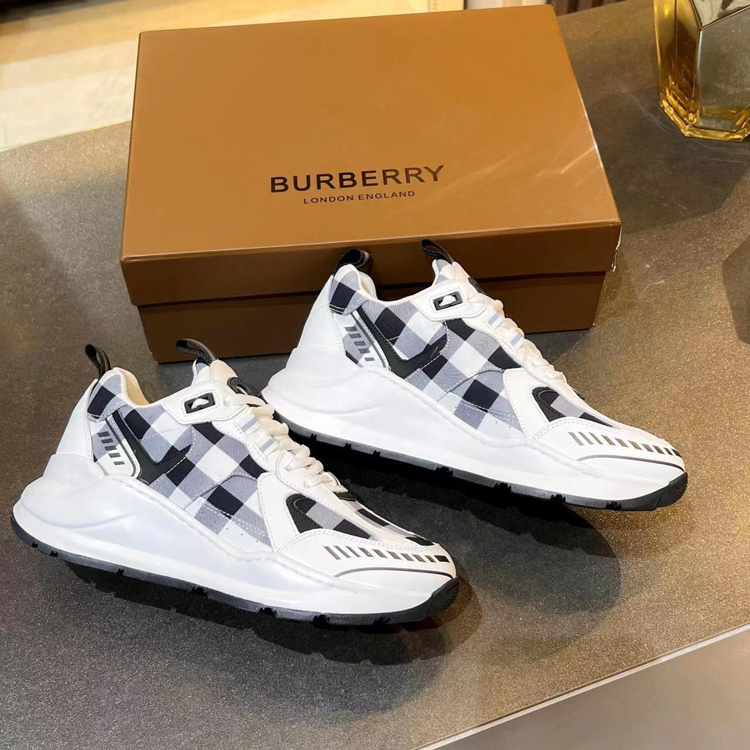 Burberry shoes