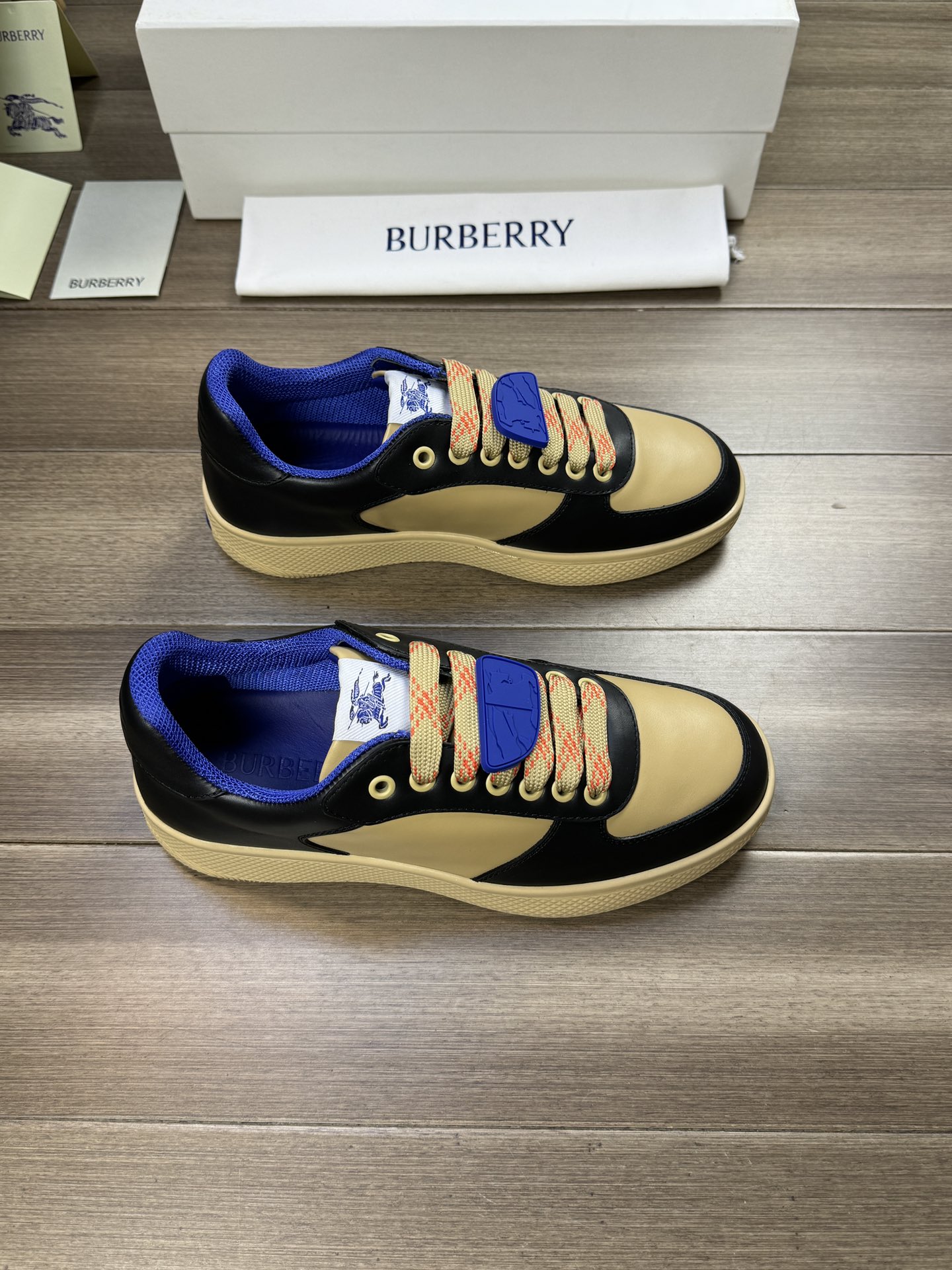 Burberry shoes