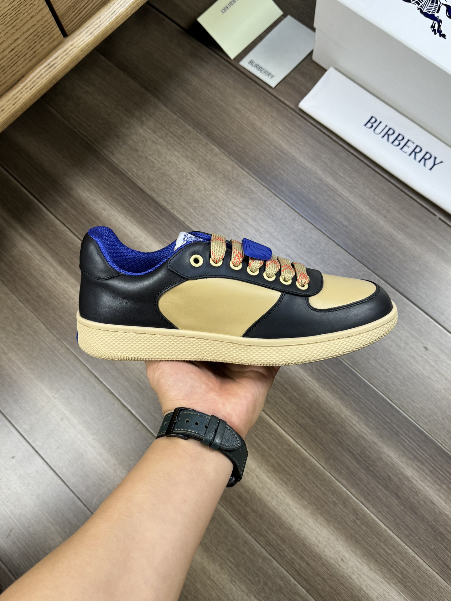 Burberry shoes