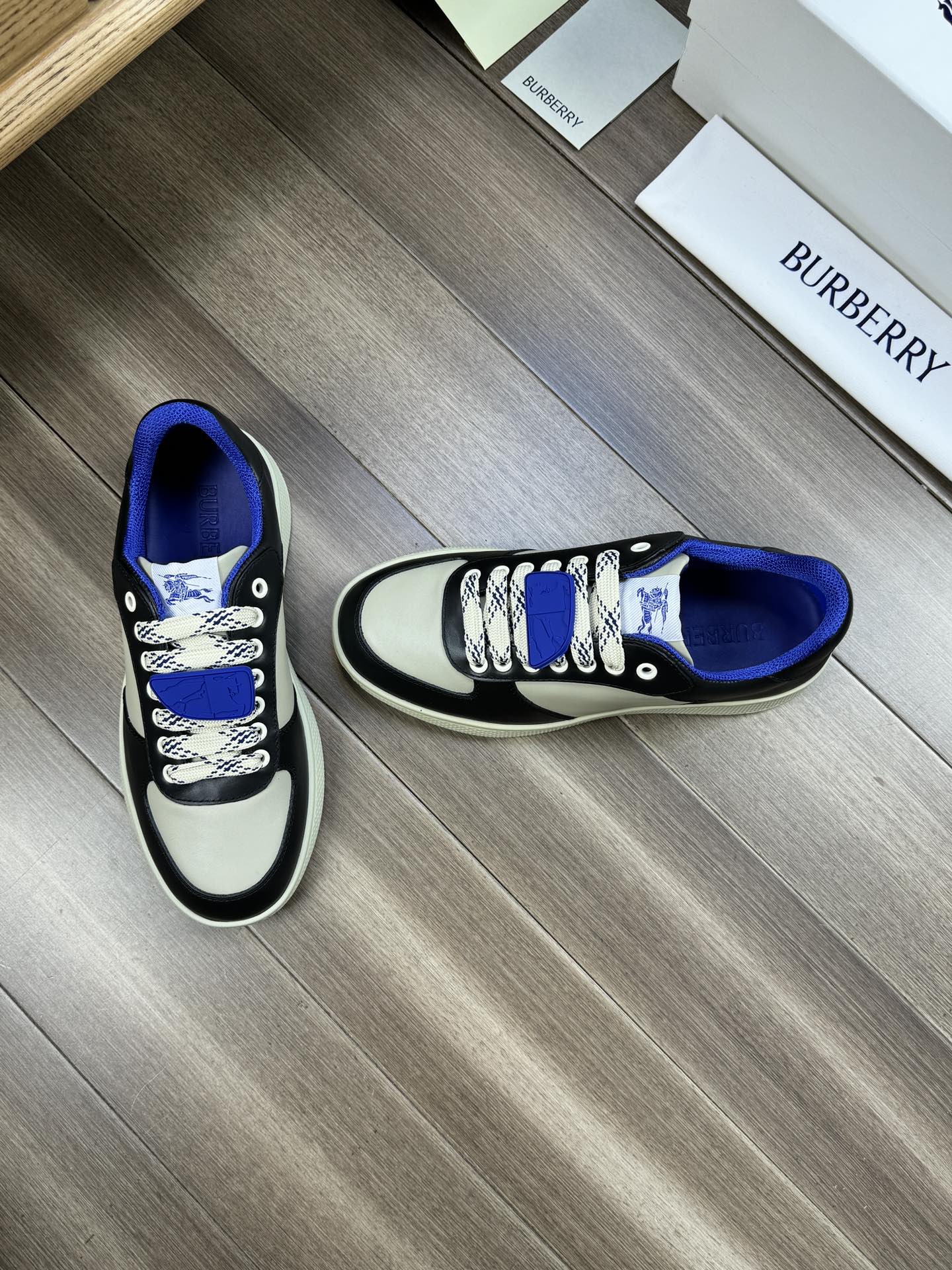 Burberry shoes