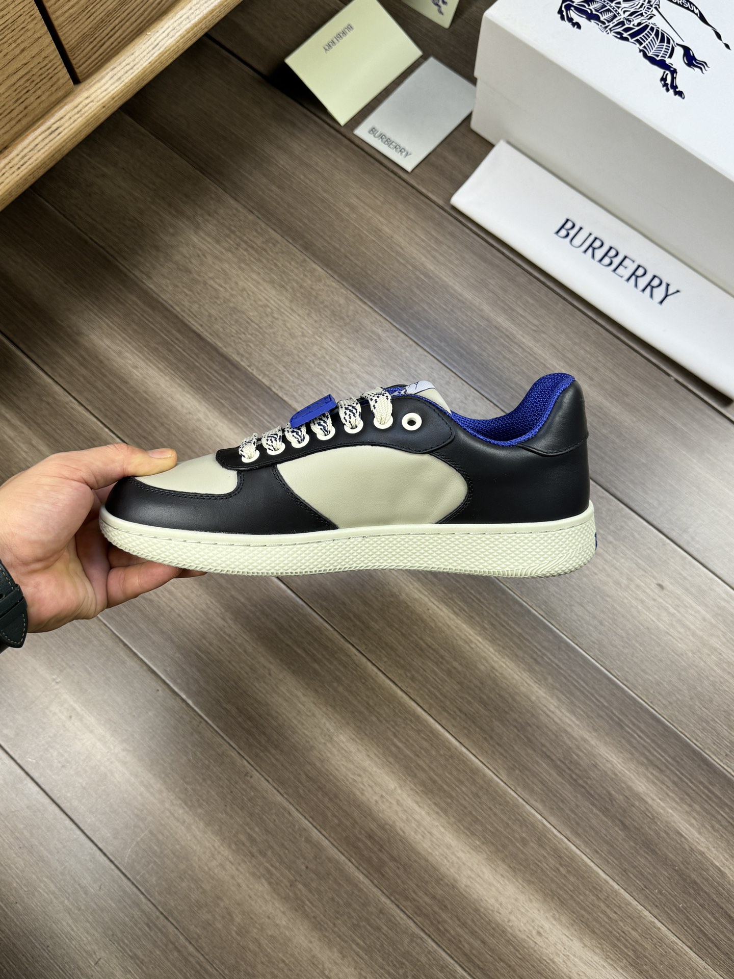 Burberry shoes