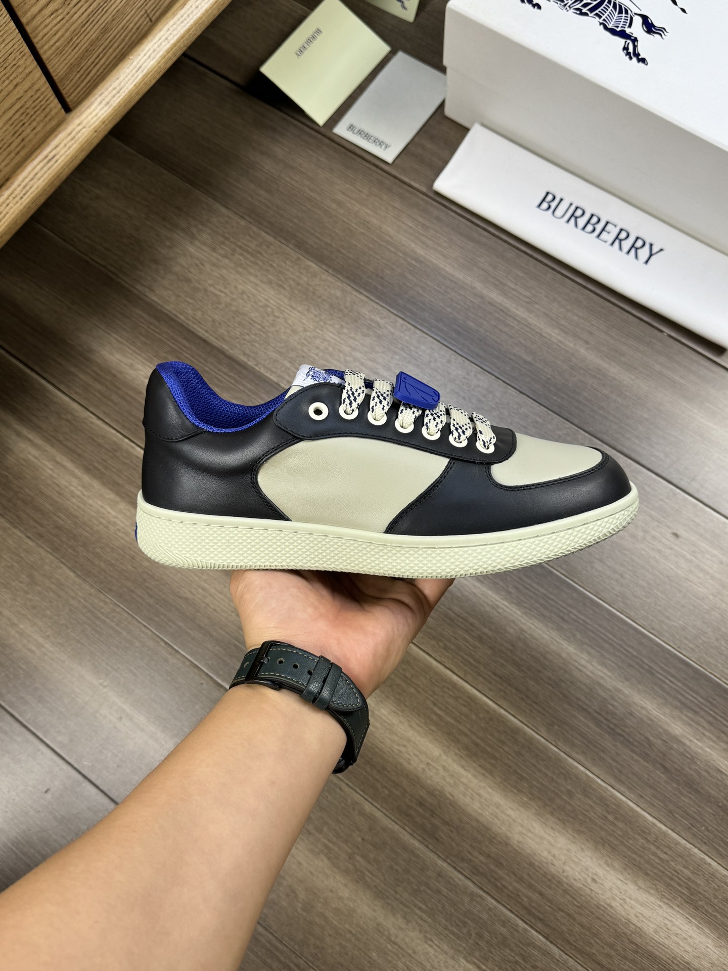Burberry shoes