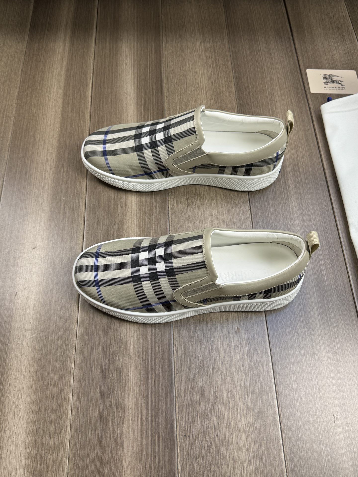Burberry shoes