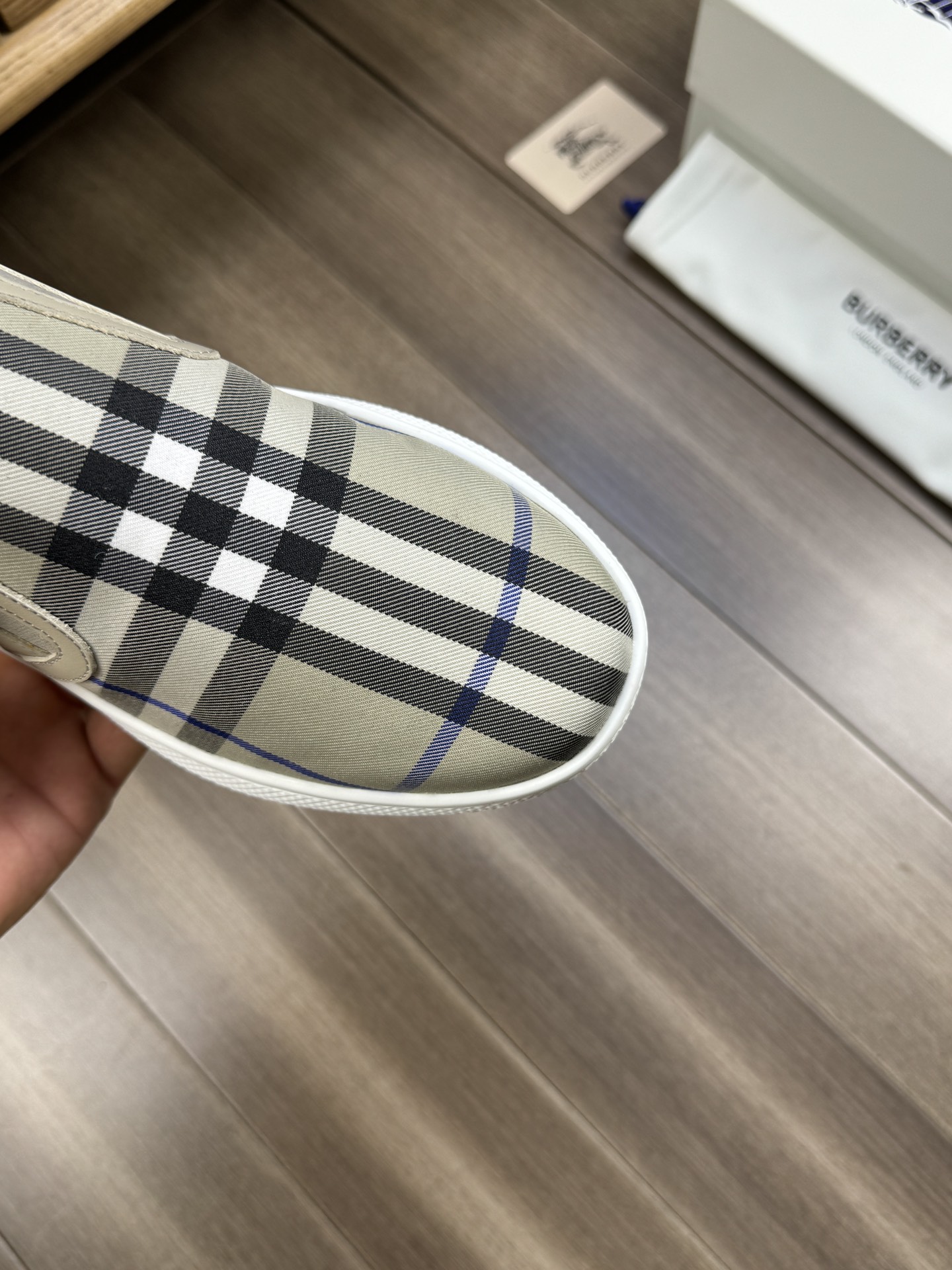 Burberry shoes
