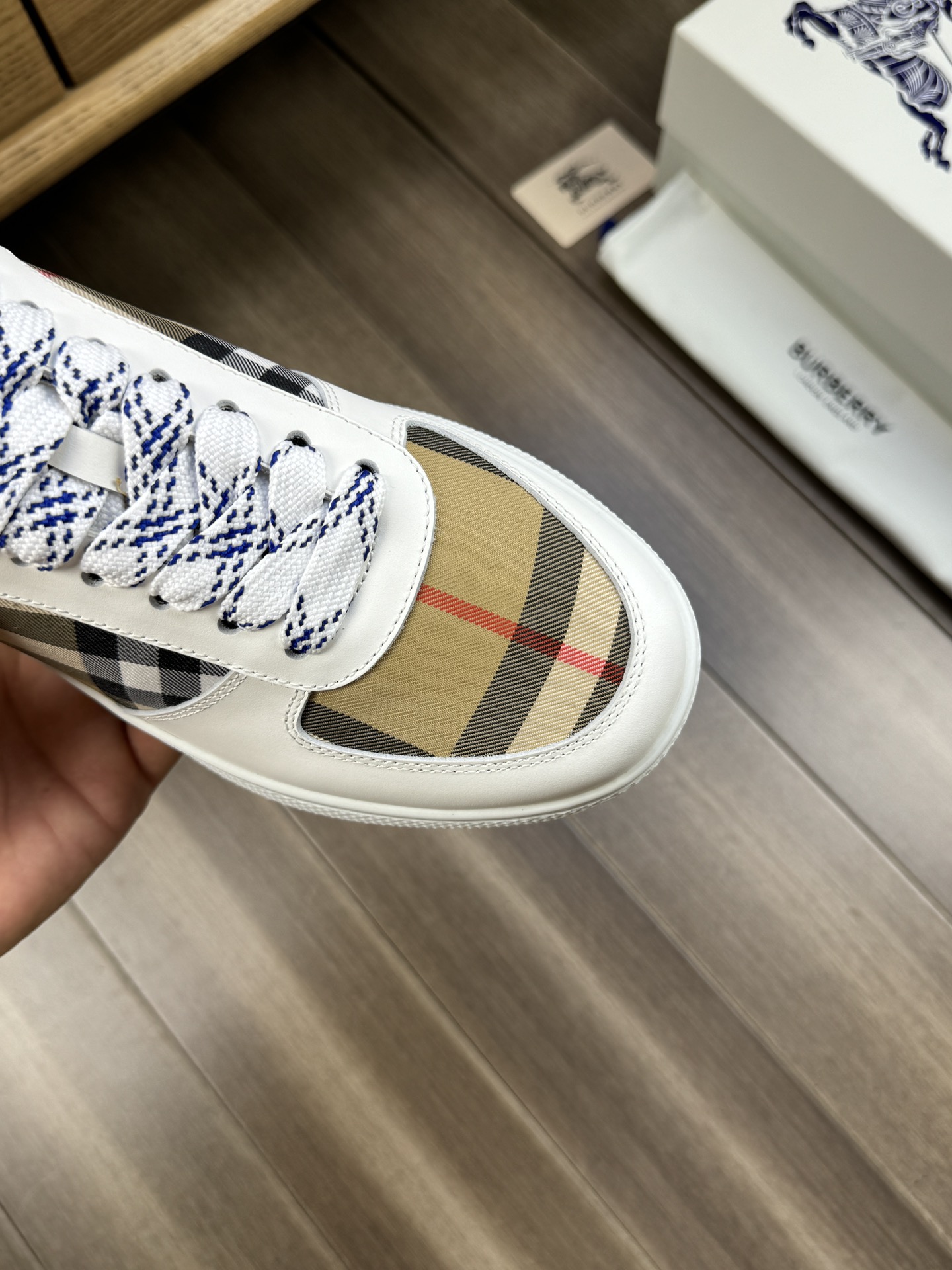 Burberry shoes