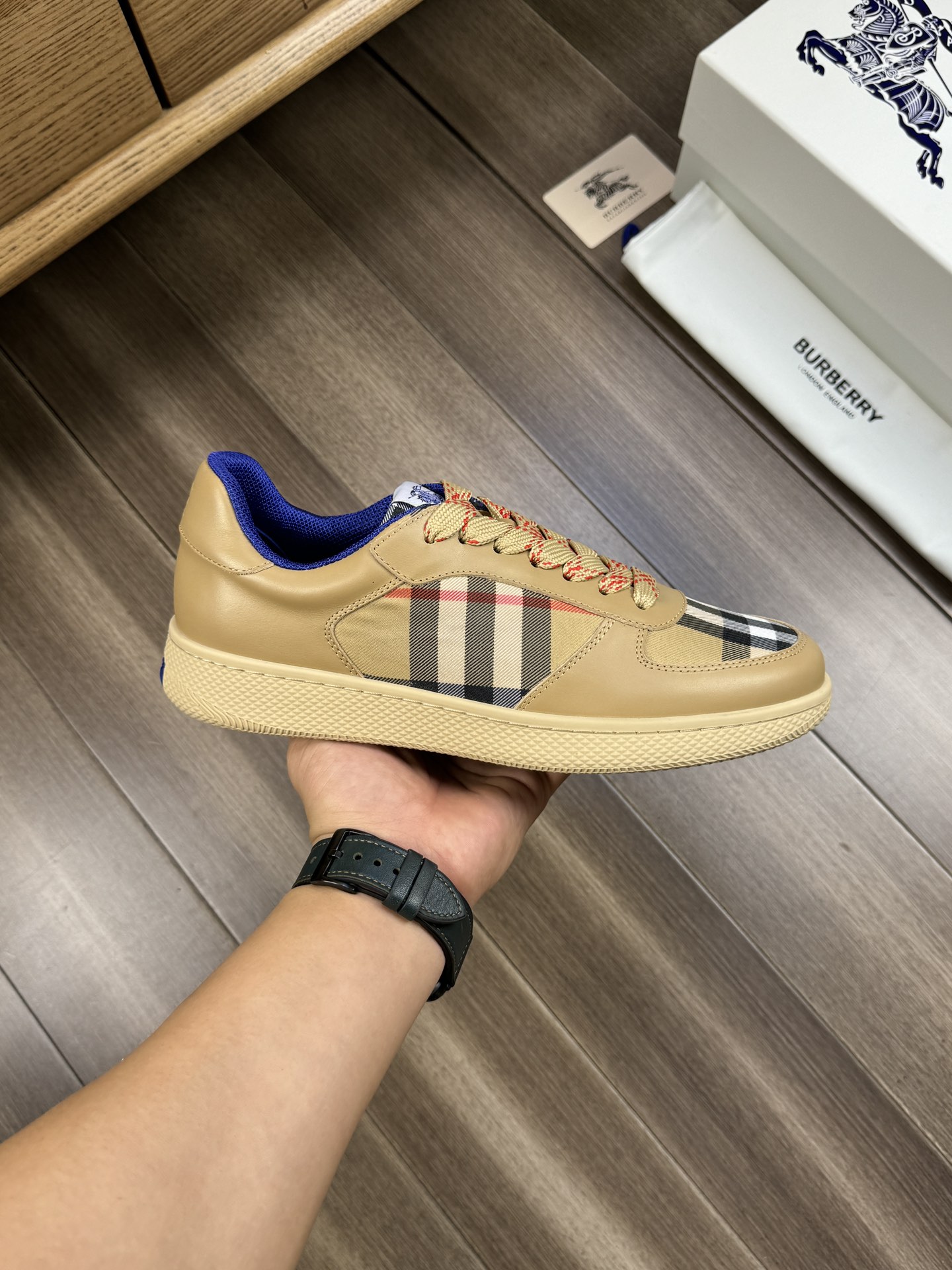 Burberry shoes