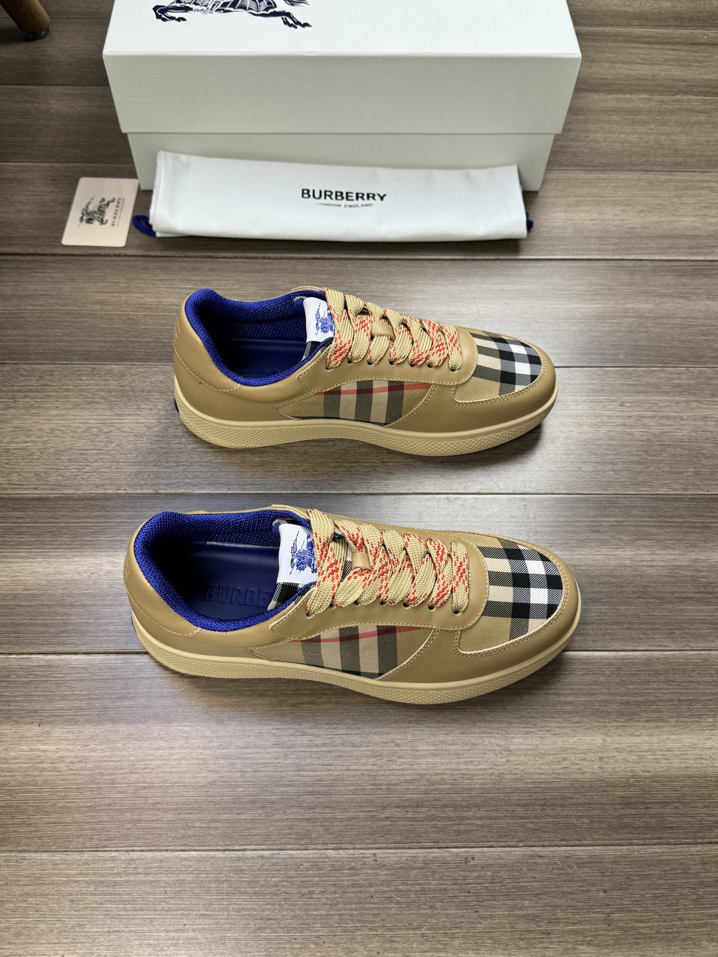 Burberry shoes