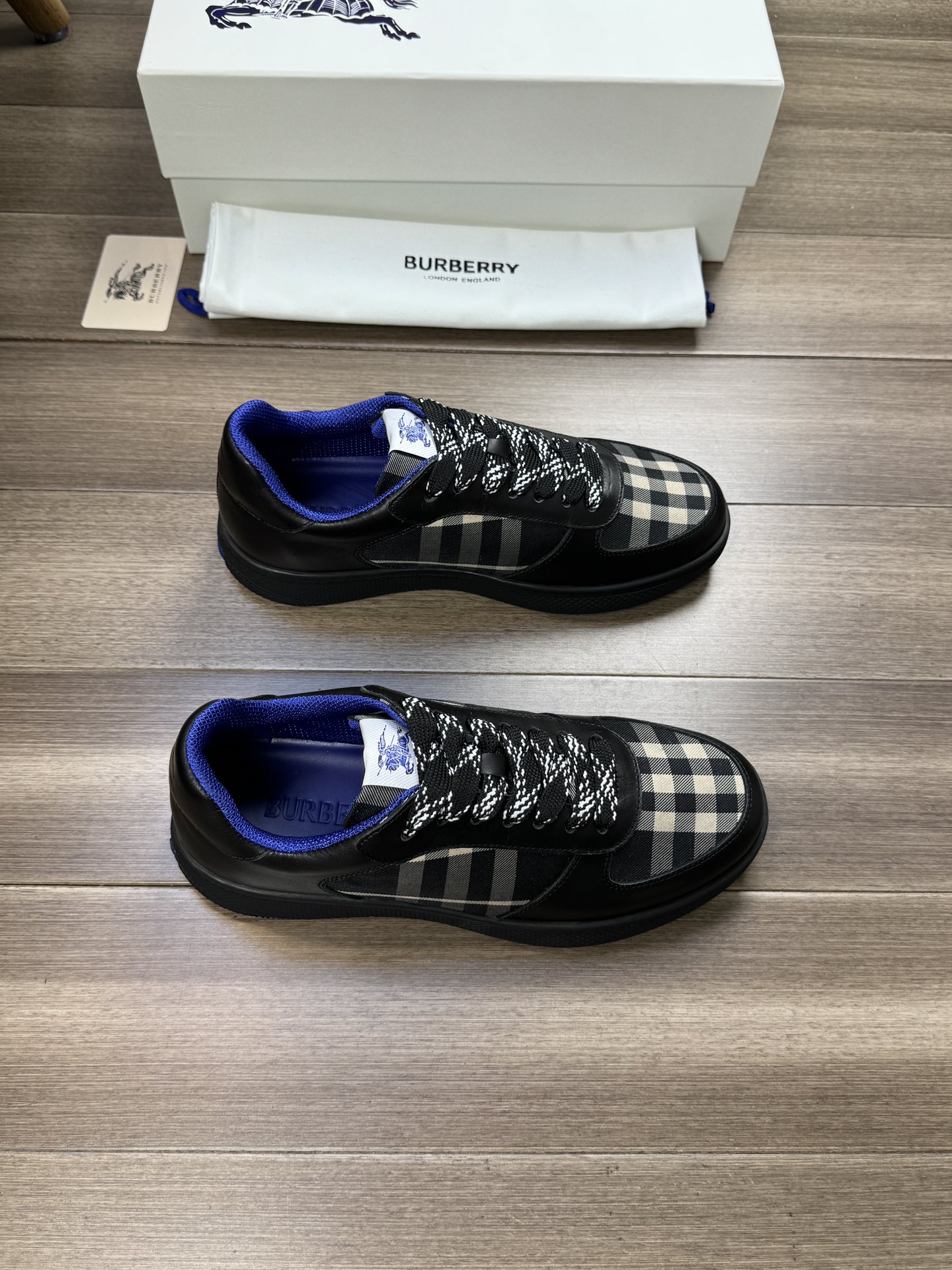 Burberry shoes