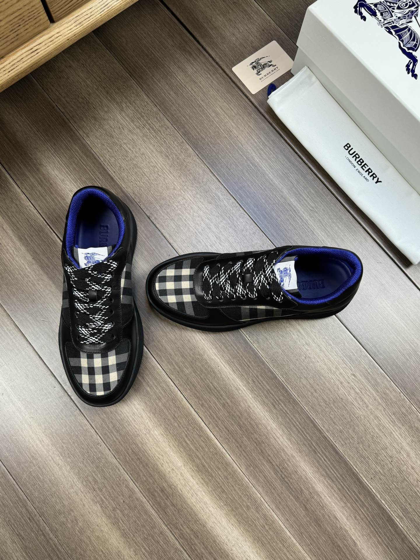 Burberry shoes