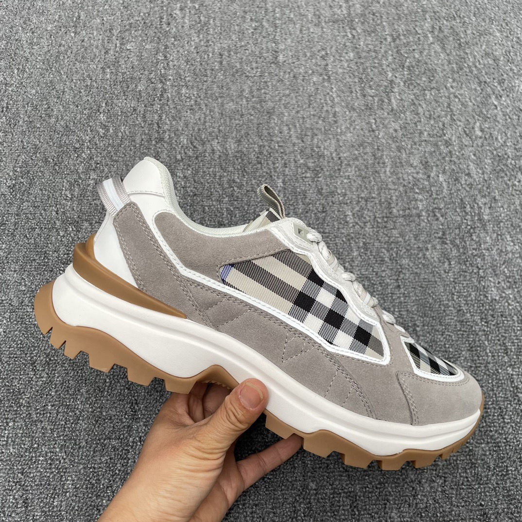 Burberry shoes