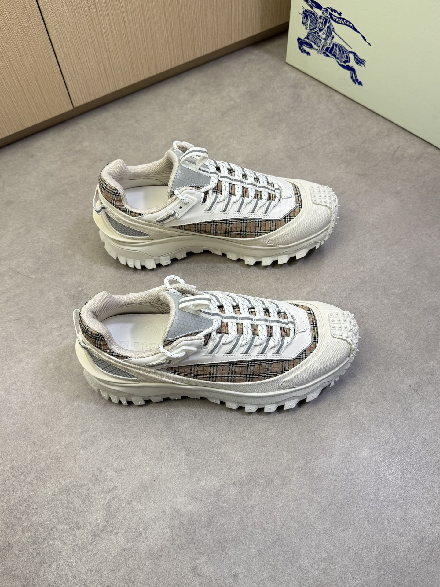 Burberry shoes