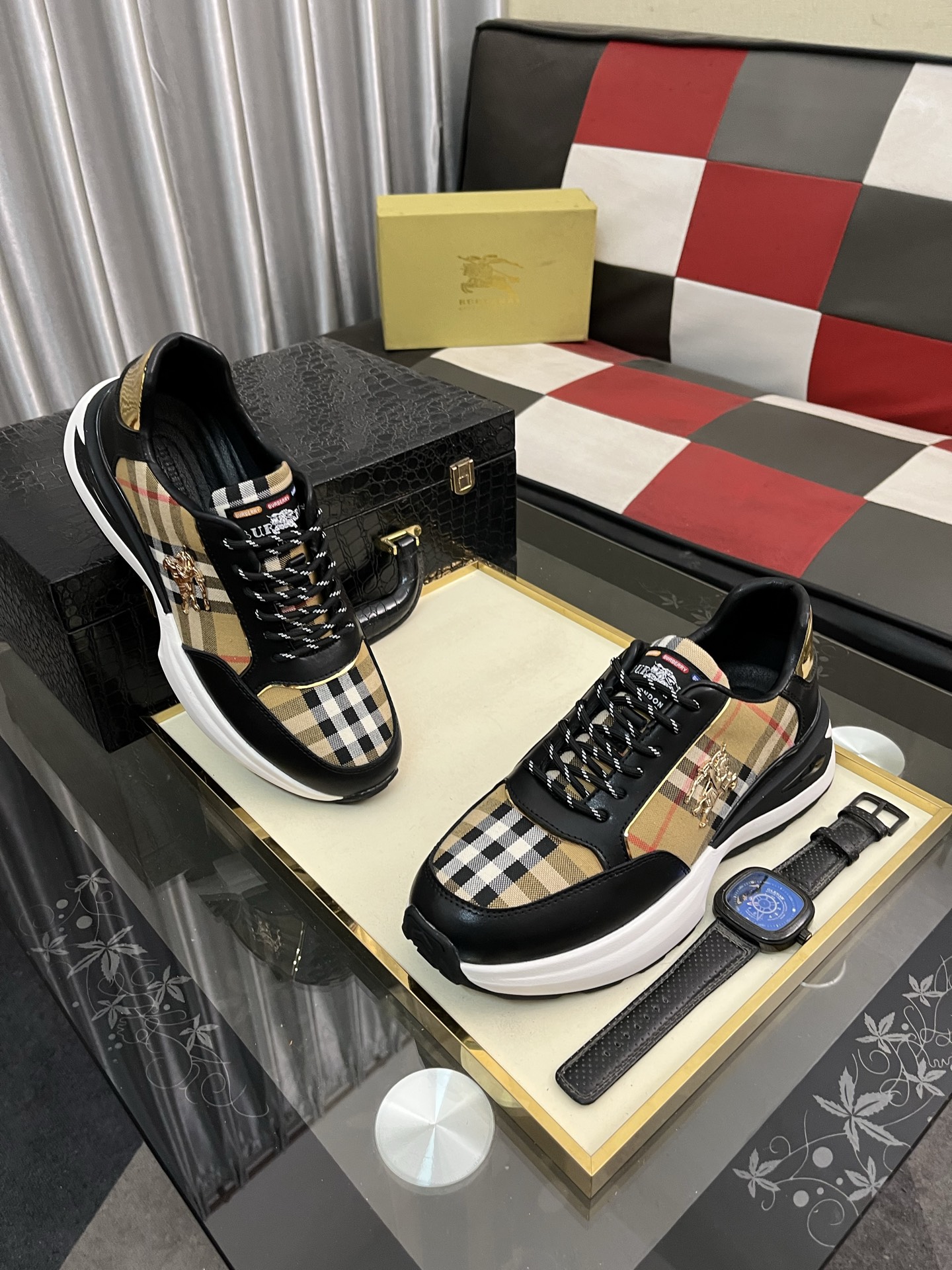 Burberry shoes