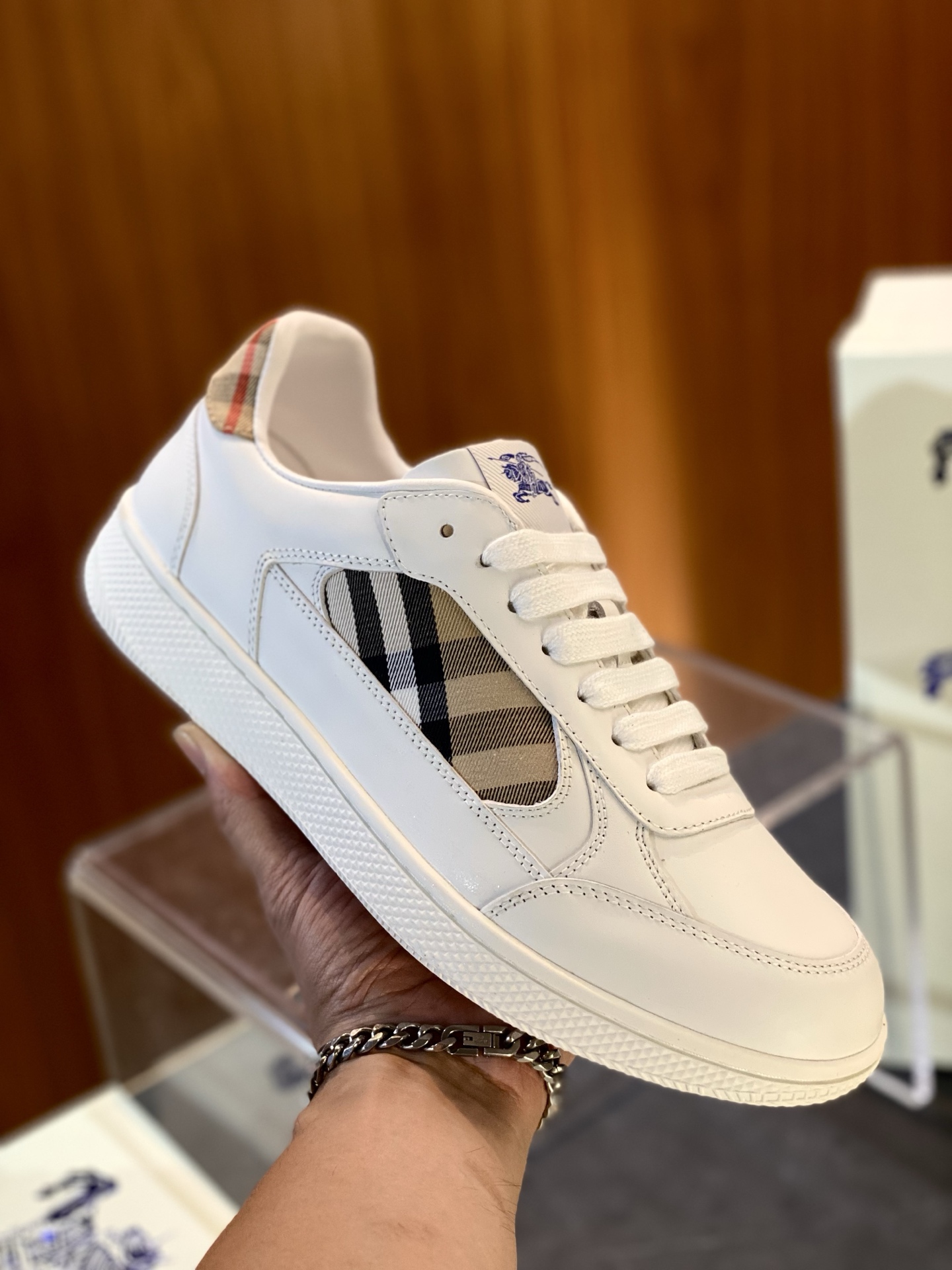 Burberry shoes