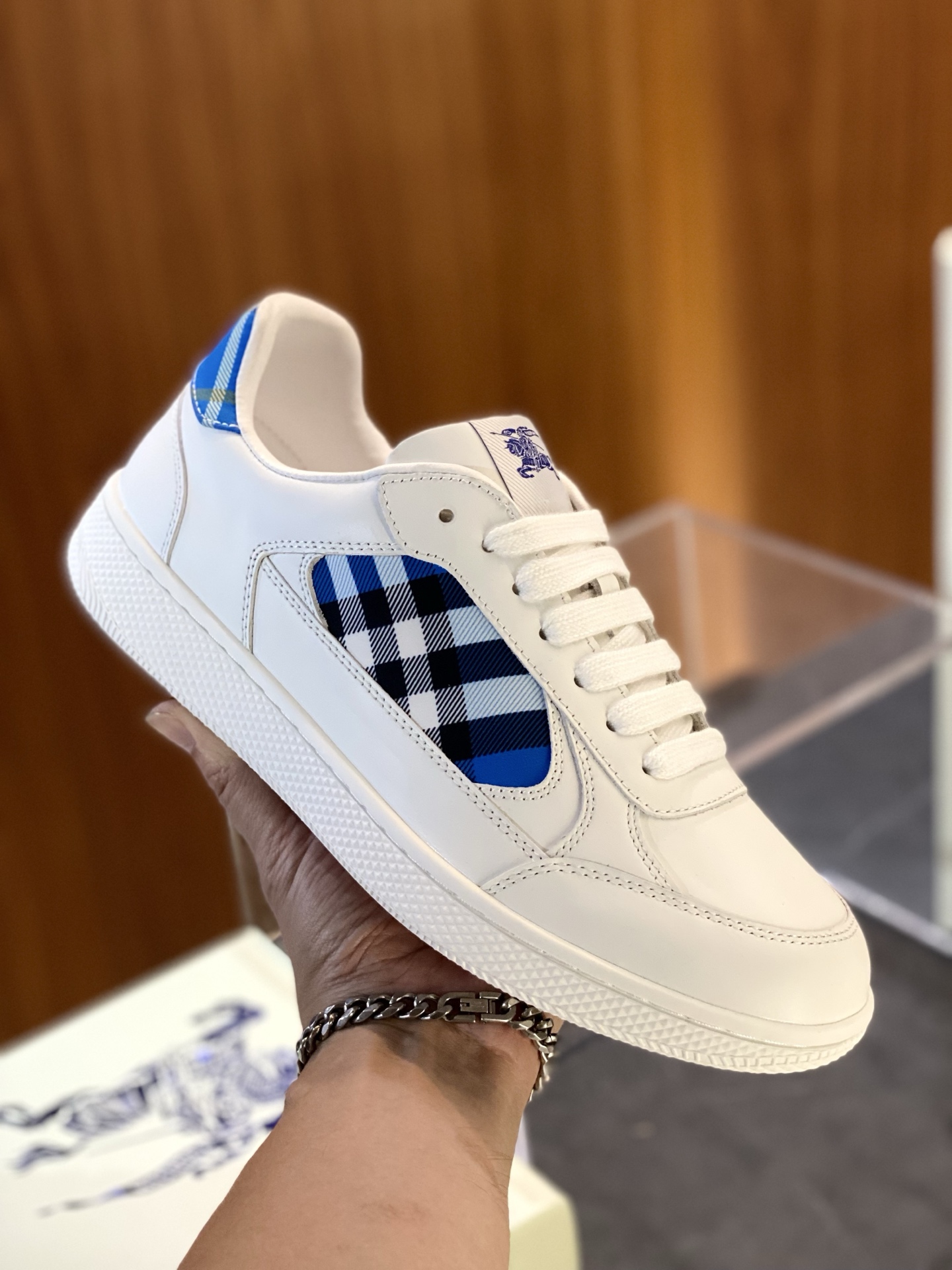 Burberry shoes