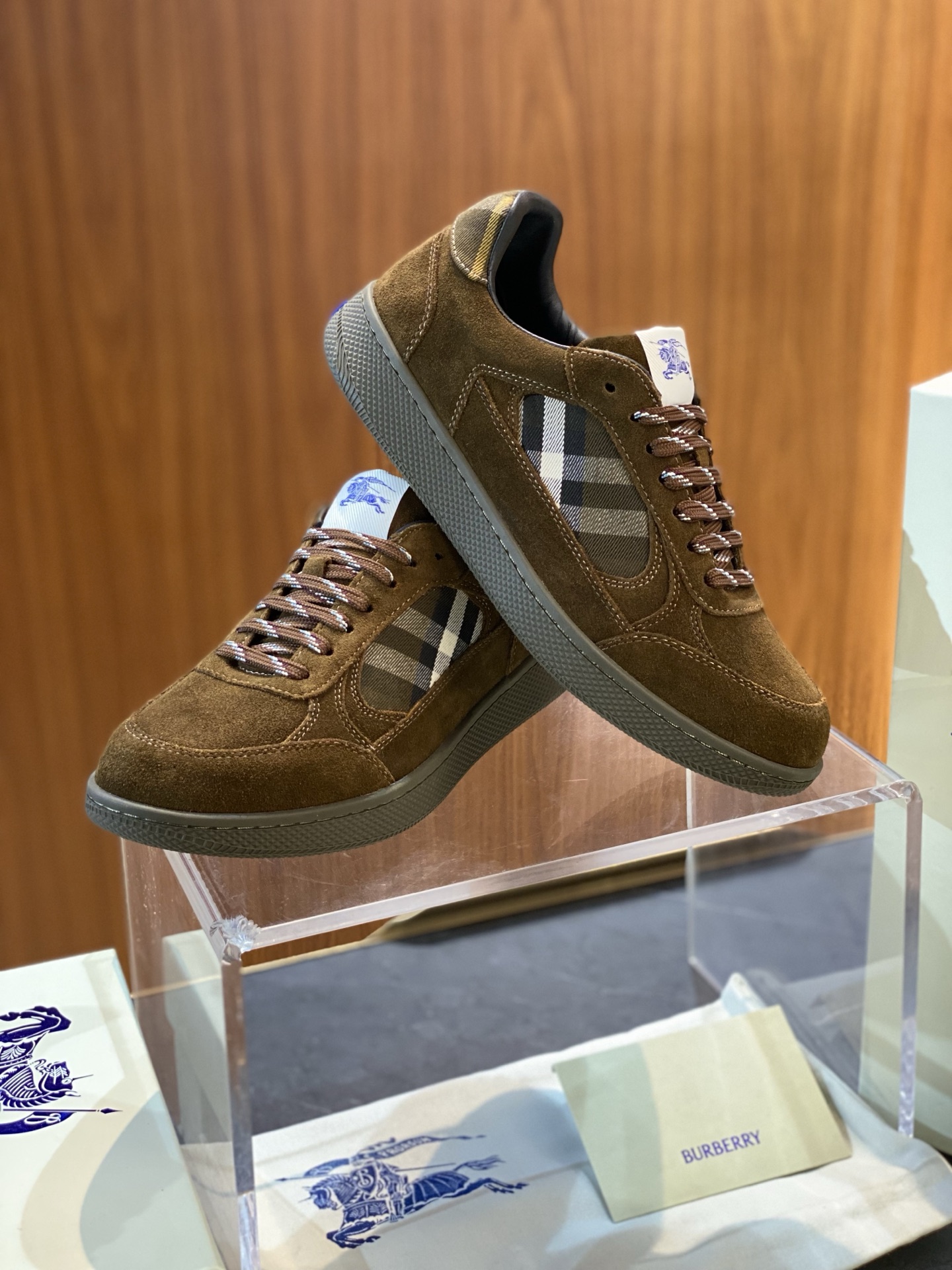 Burberry shoes