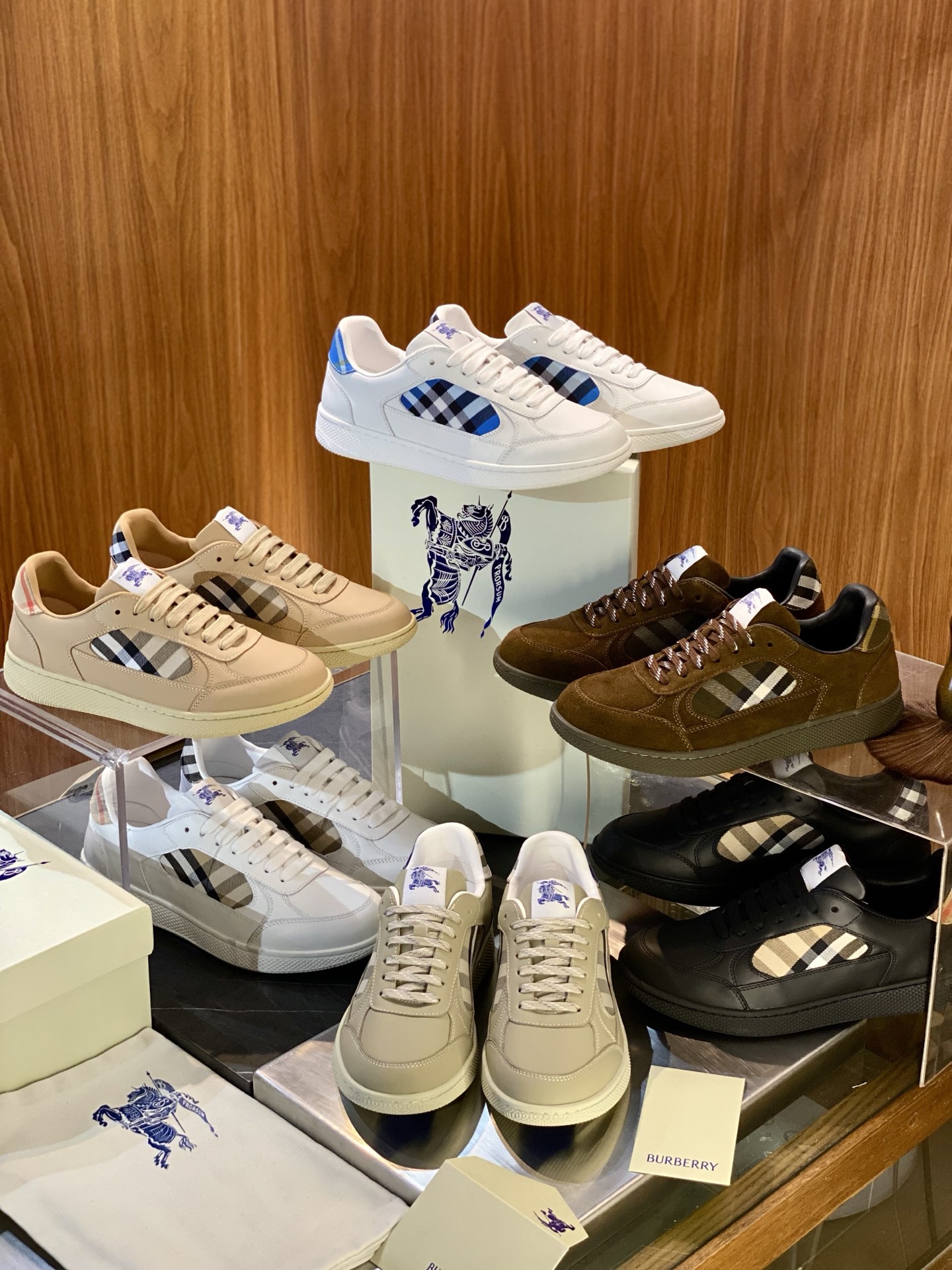 Burberry shoes