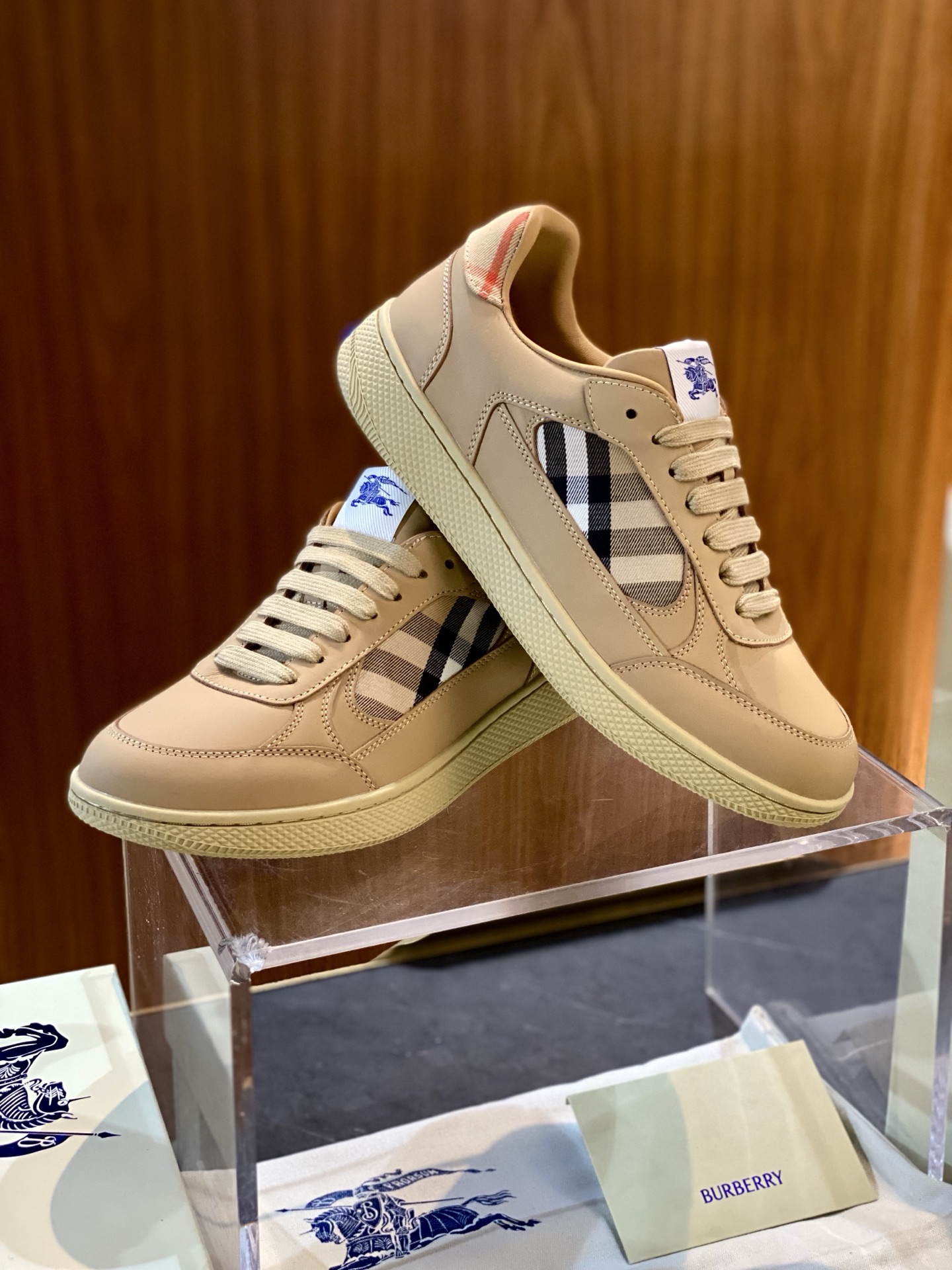 Burberry shoes