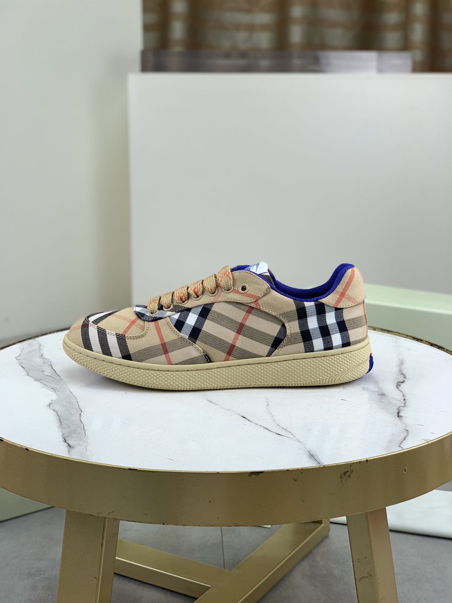 Burberry shoes