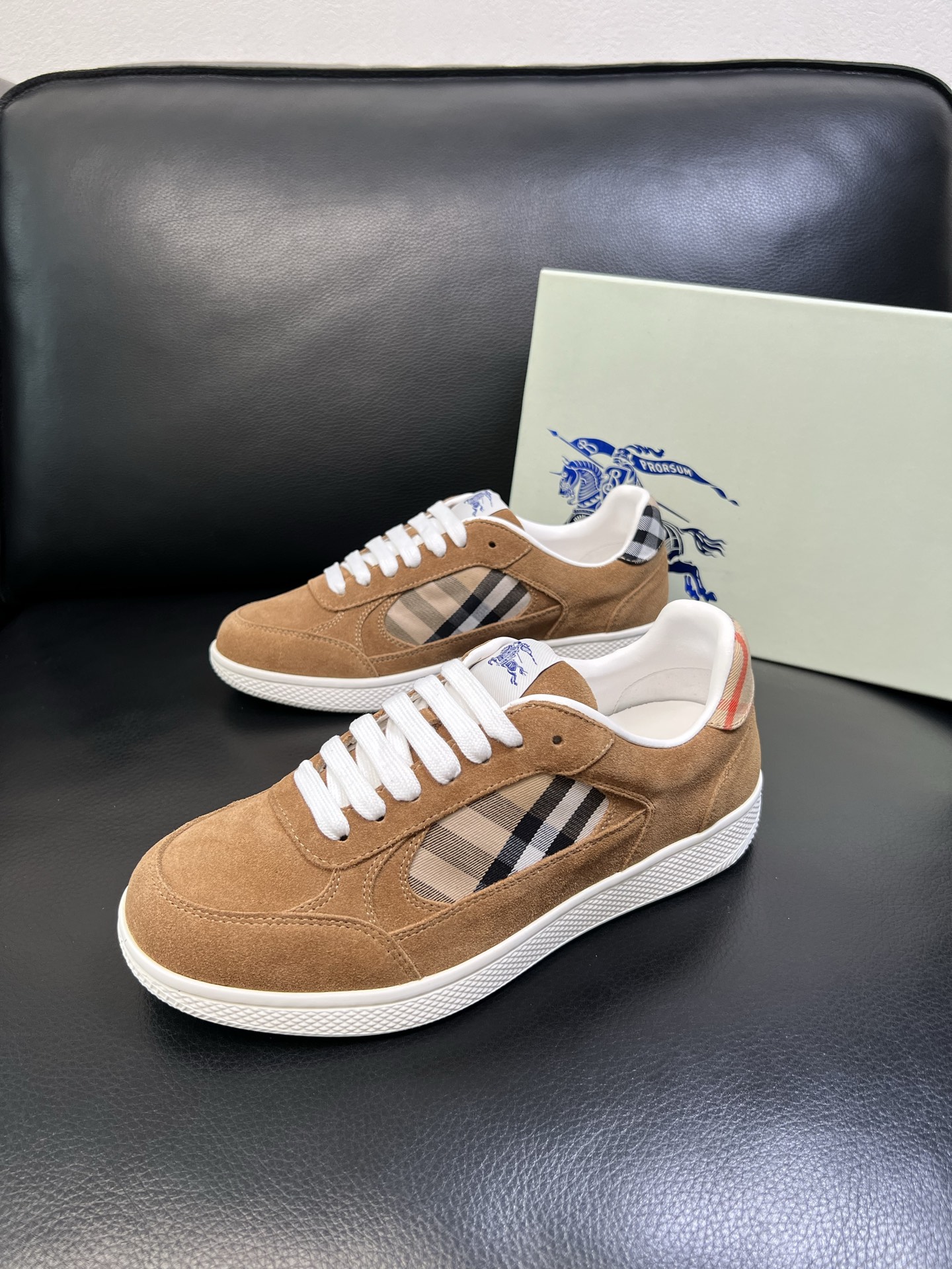 Burberry shoes