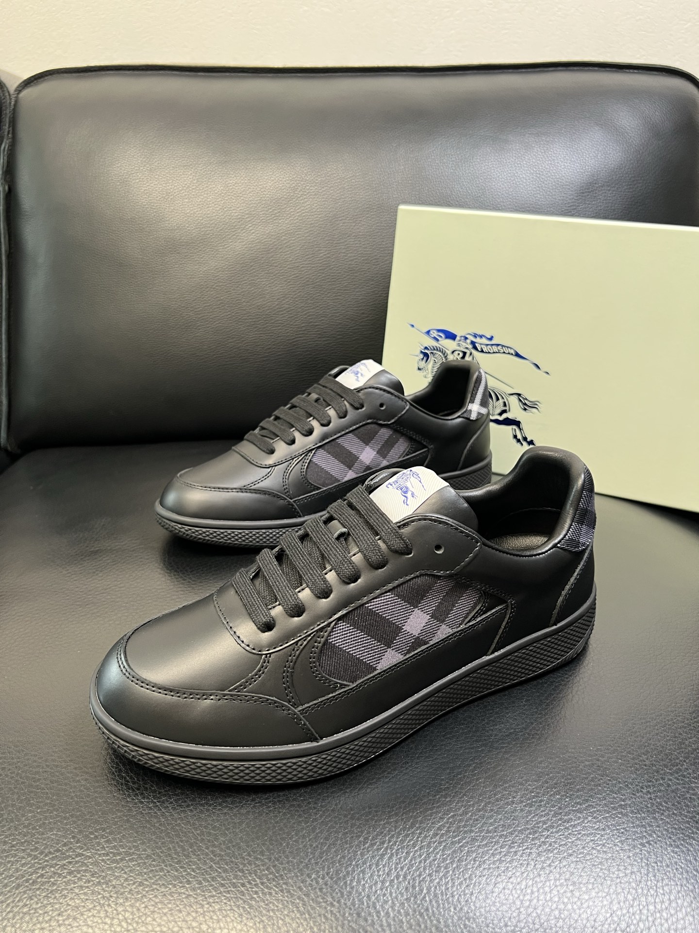 Burberry shoes