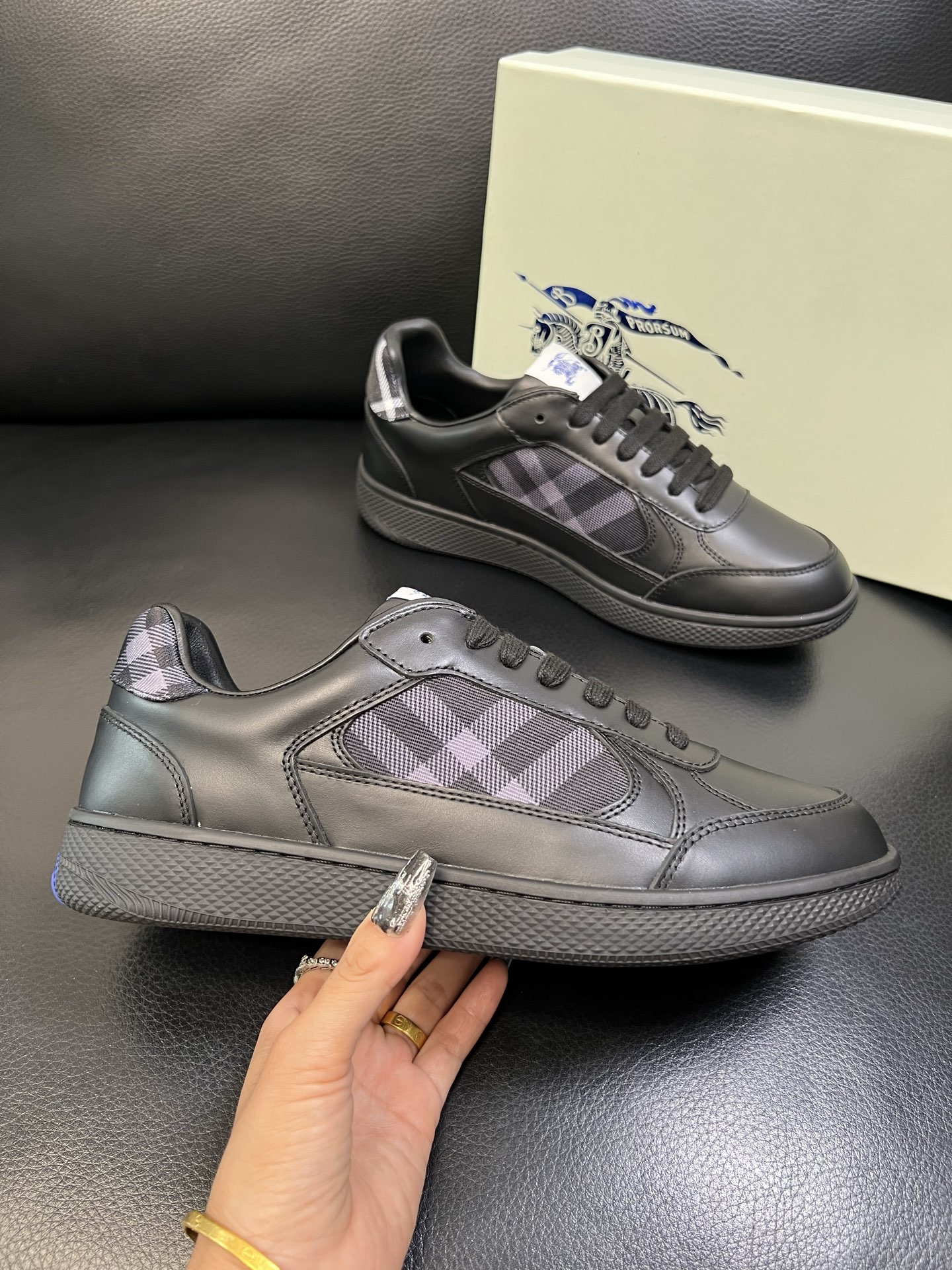 Burberry shoes