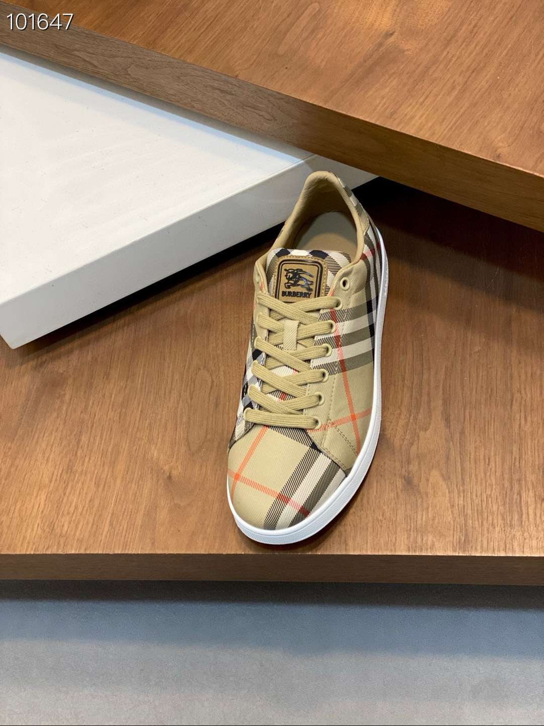 Burberry shoes