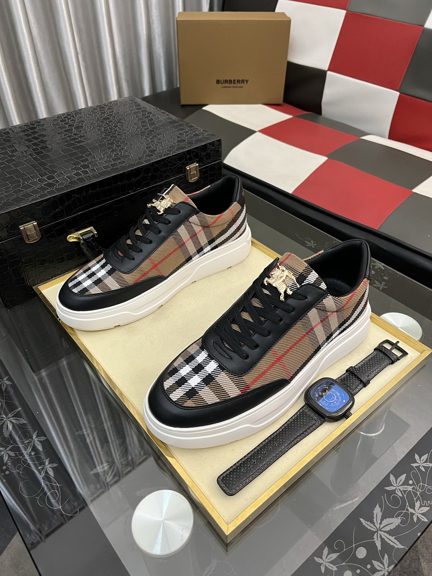 Burberry shoes