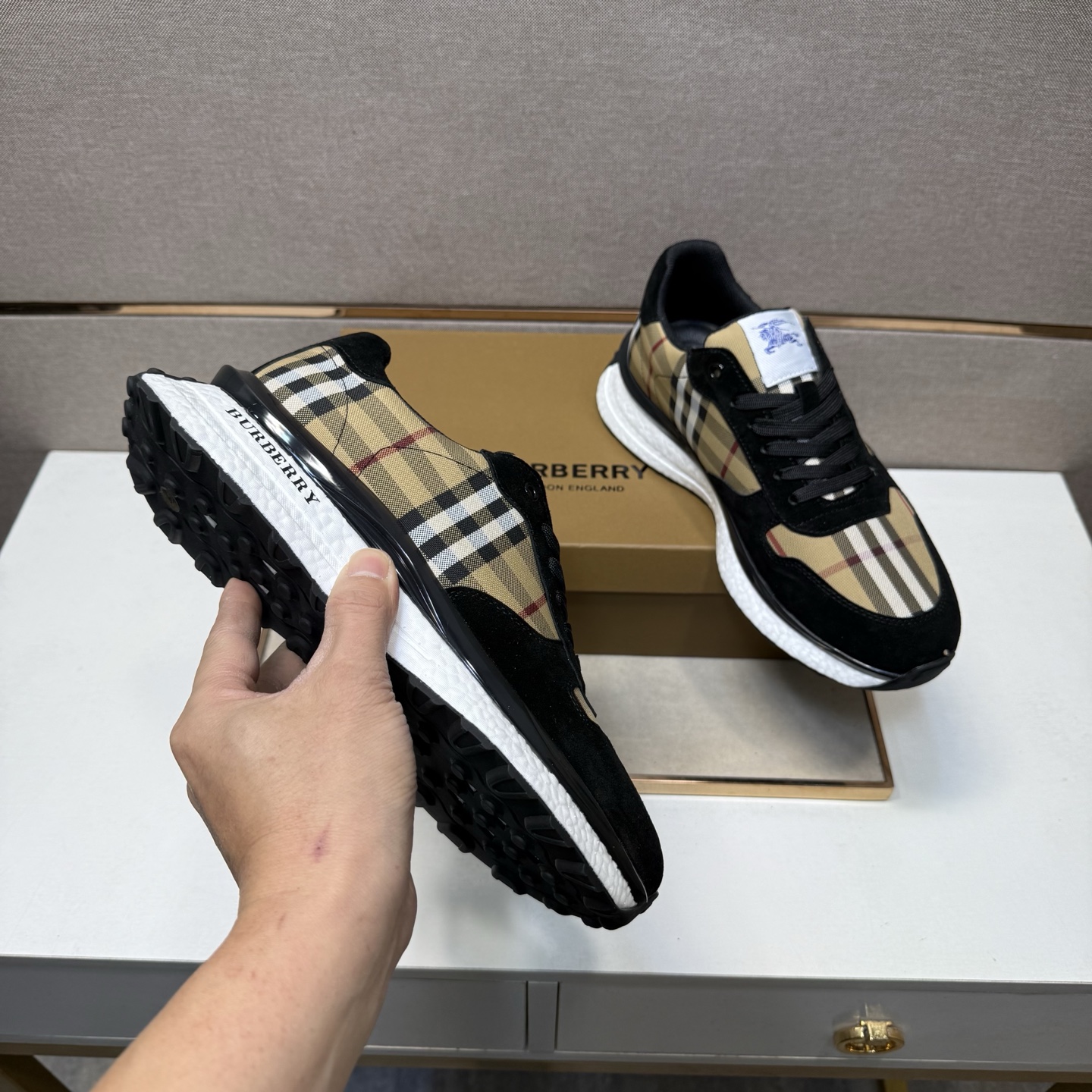 Burberry shoes