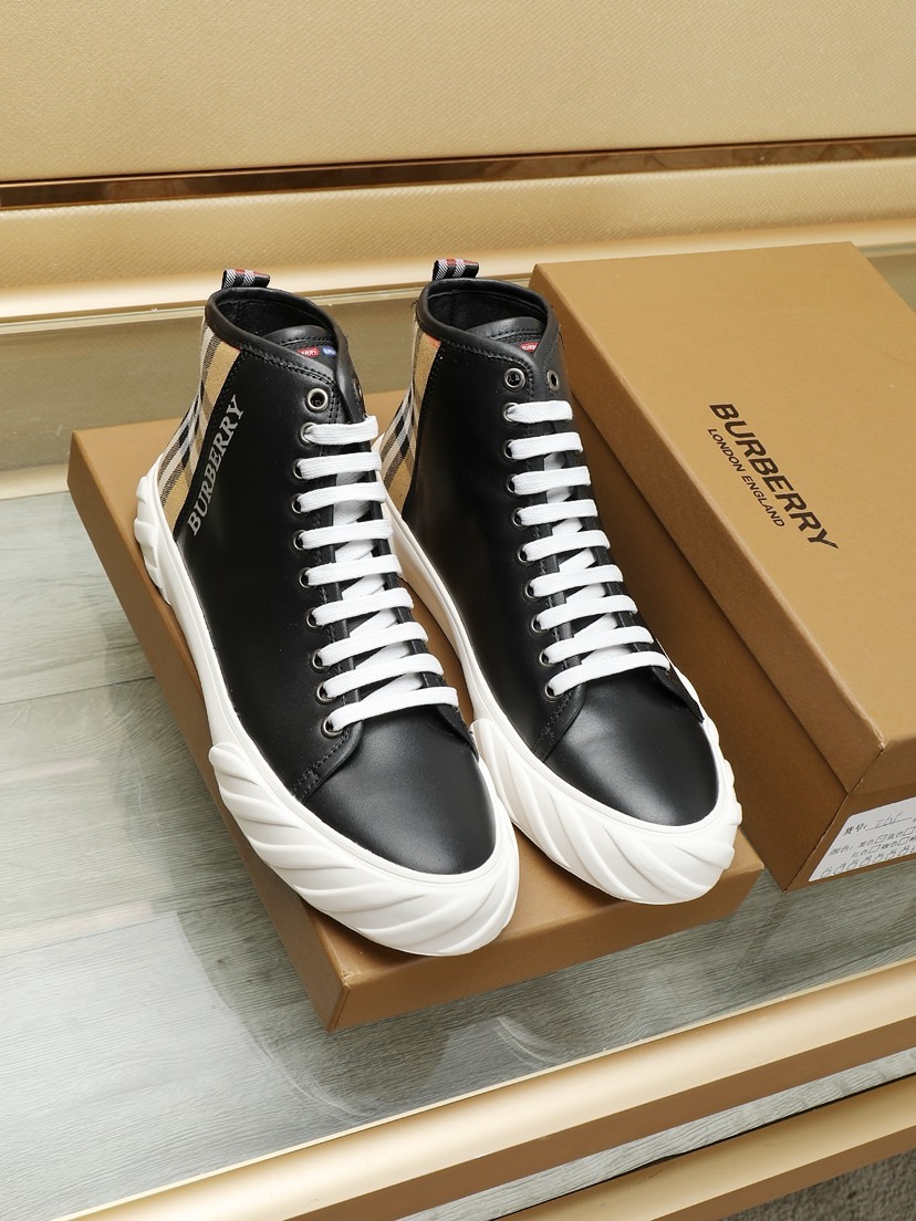 Burberry shoes