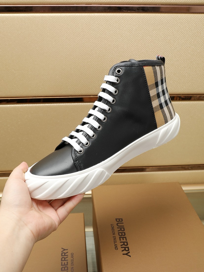 Burberry shoes