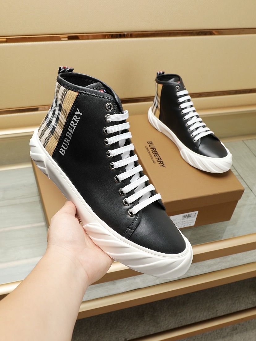 Burberry shoes