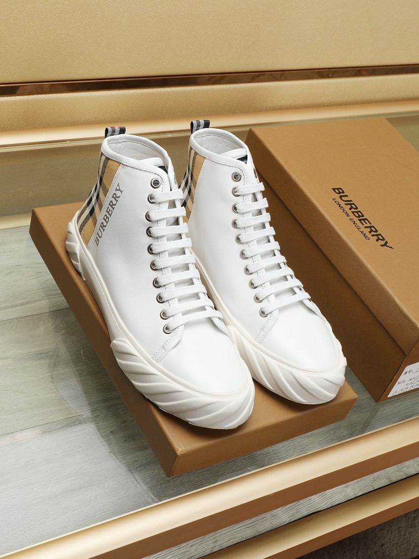 Burberry shoes