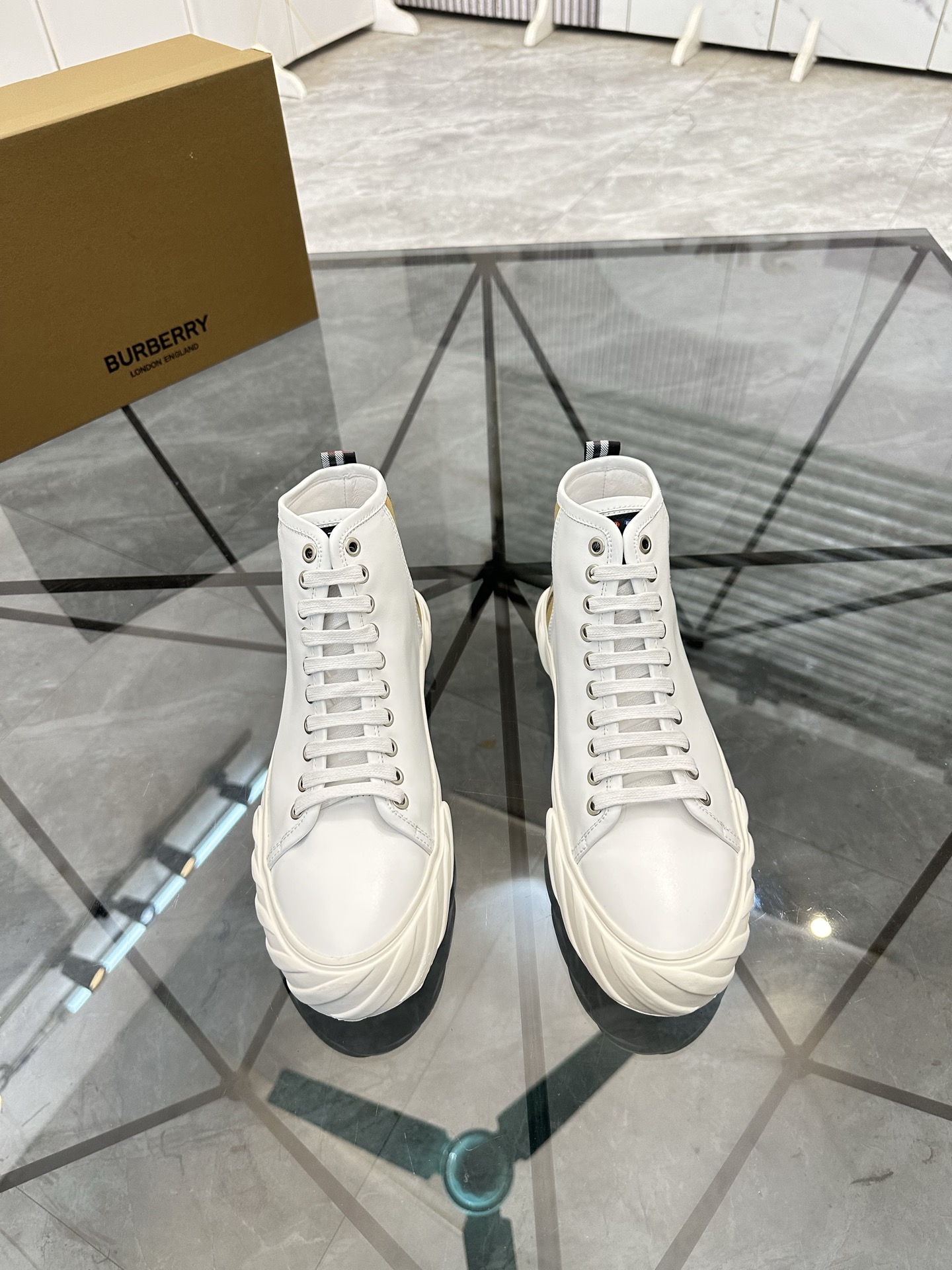 Burberry shoes