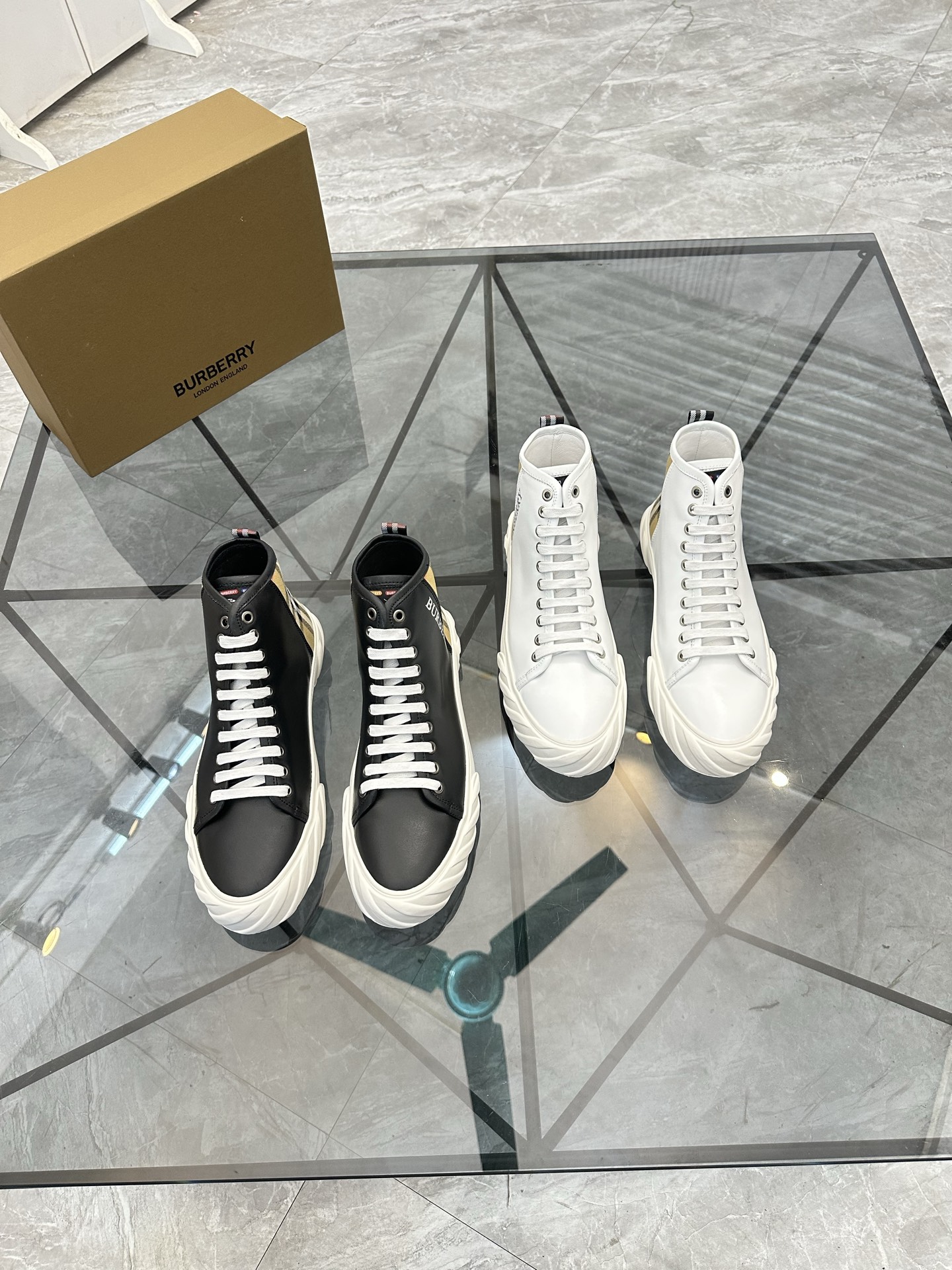 Burberry shoes