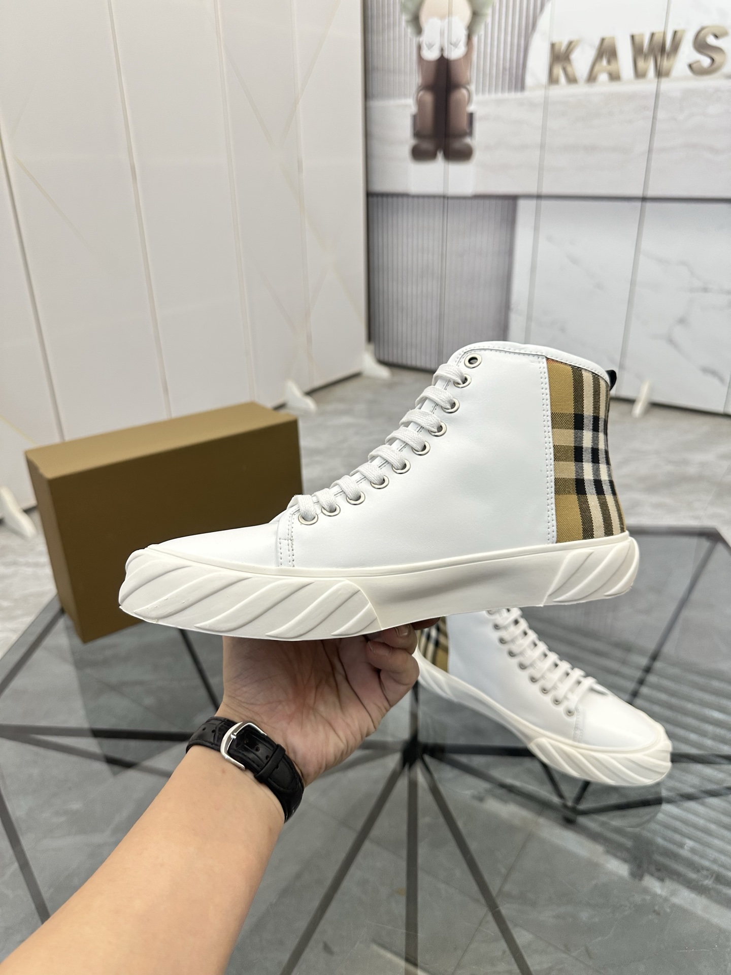 Burberry shoes