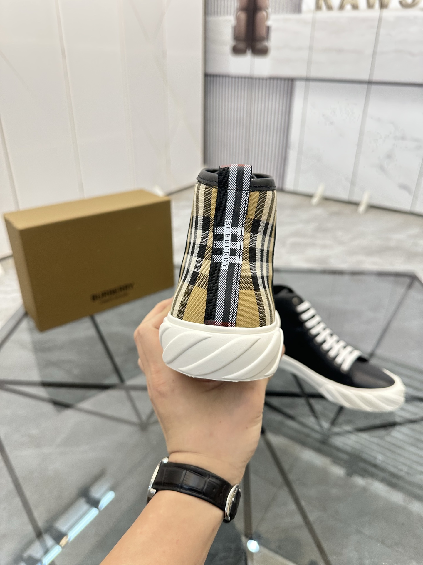 Burberry shoes