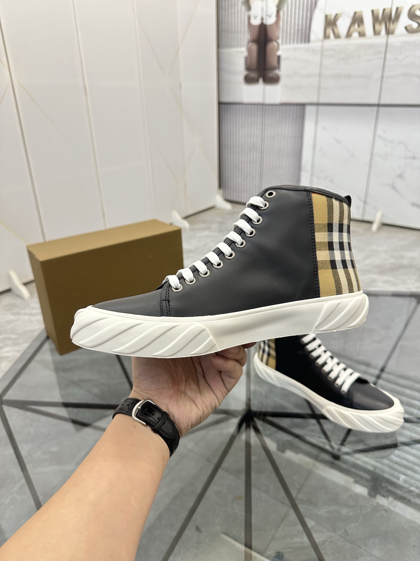 Burberry shoes