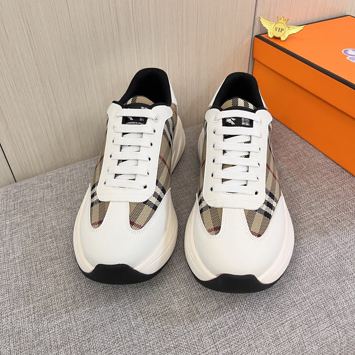 Burberry shoes