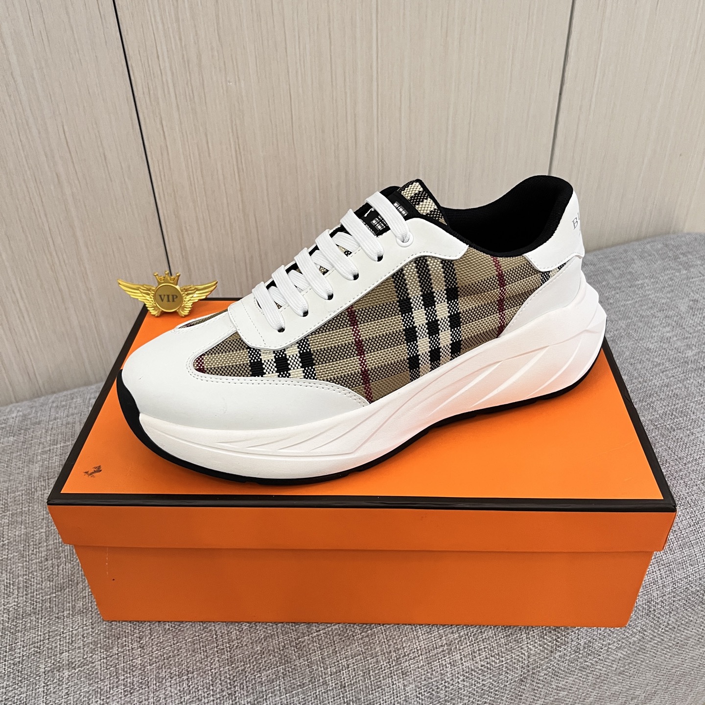 Burberry shoes