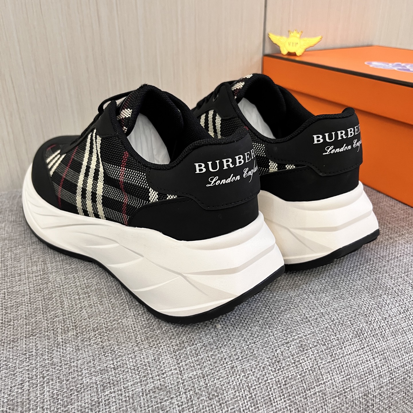 Burberry shoes