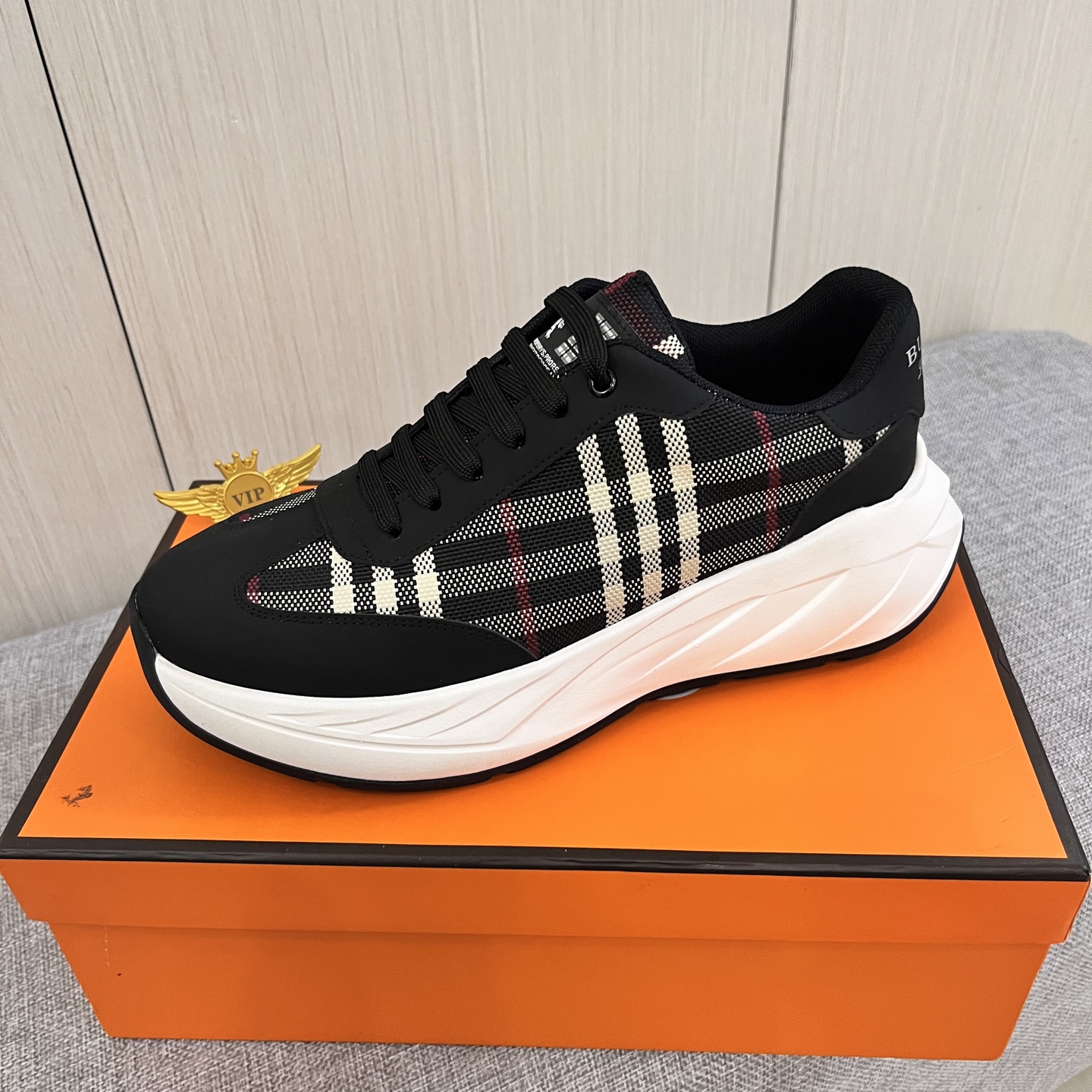 Burberry shoes