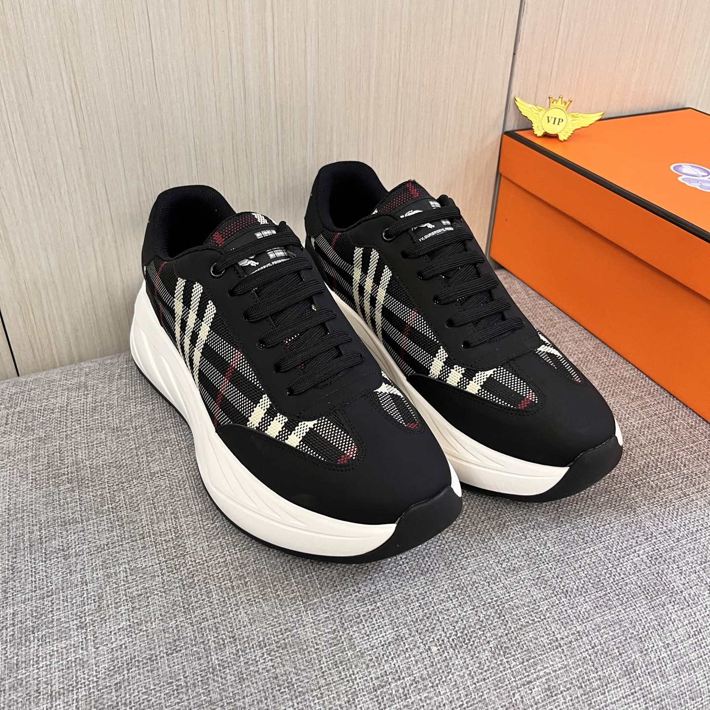 Burberry shoes